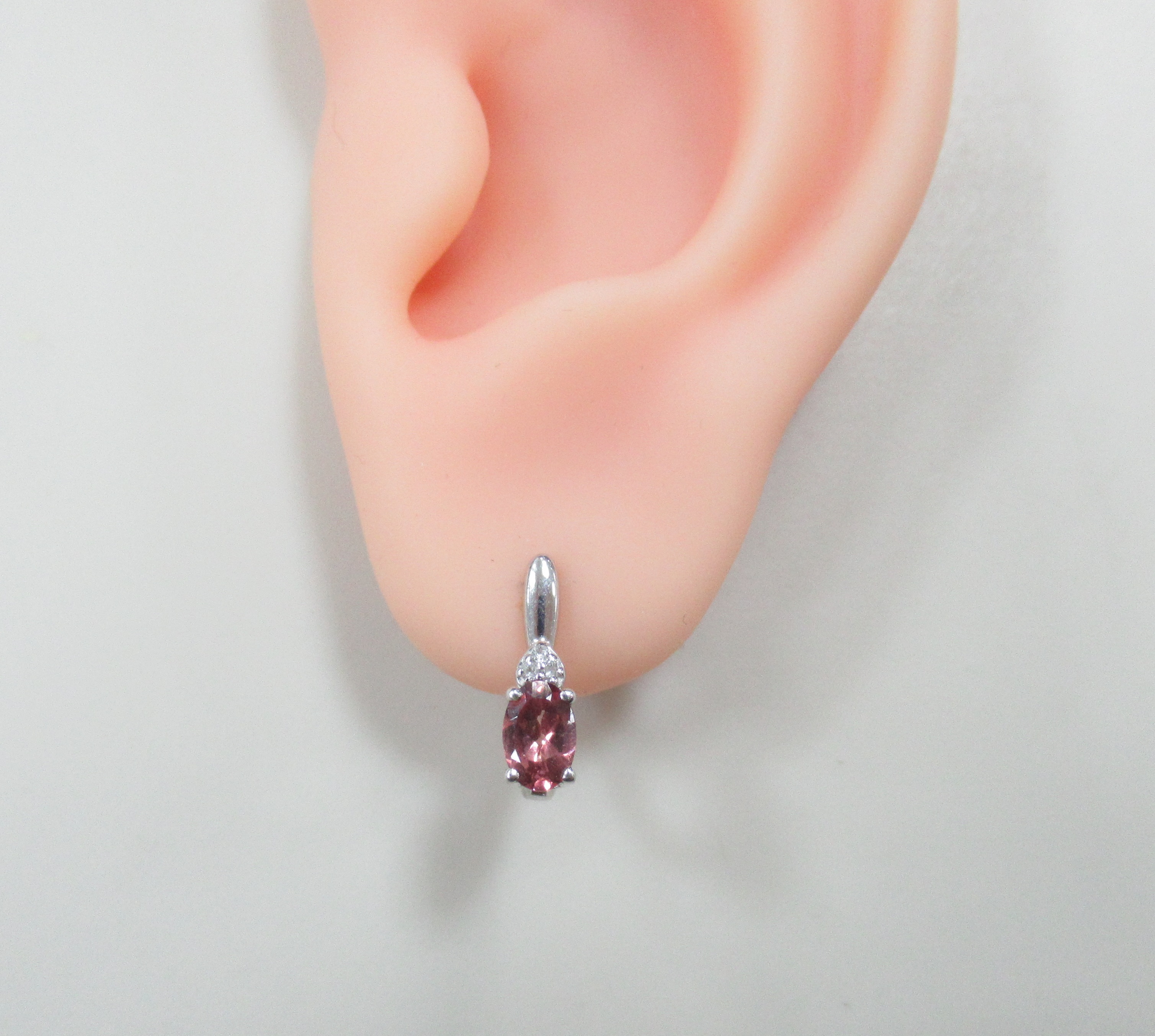 Серебряные серьги с гранатами
